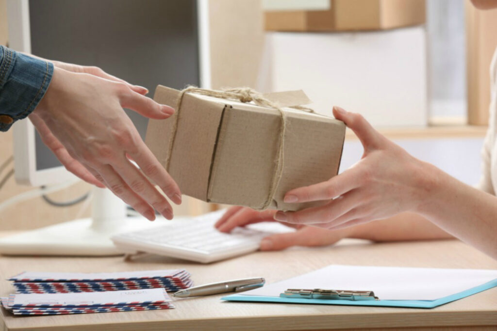 Berapa Hari Kirim Paket Ke Inggris Dari Indonesia